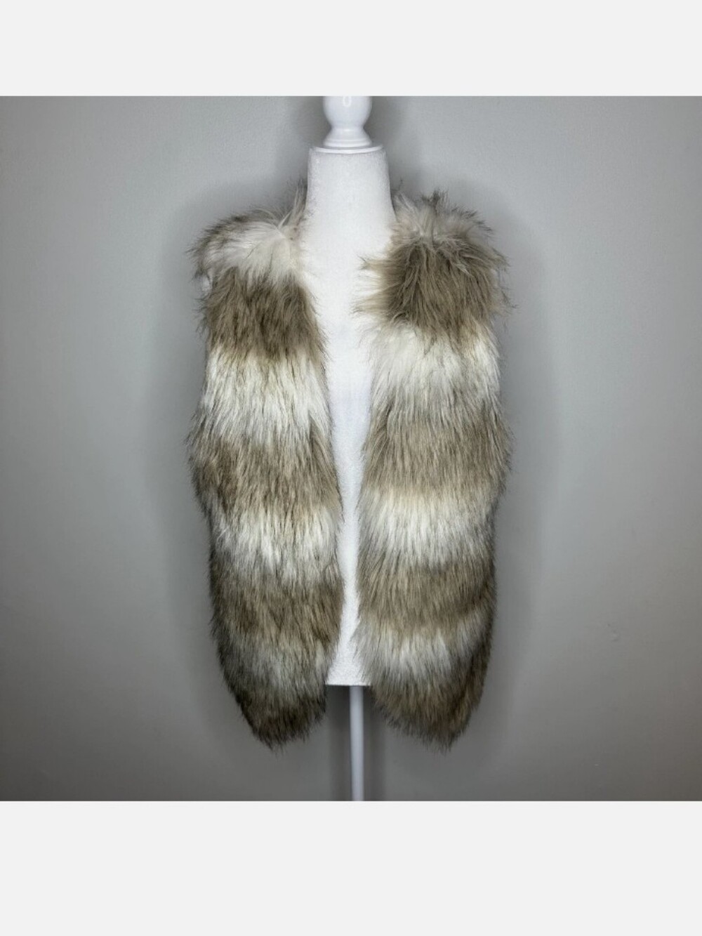 Skies Are Blue Faux Fur Striped Vest in Taupe and Cream